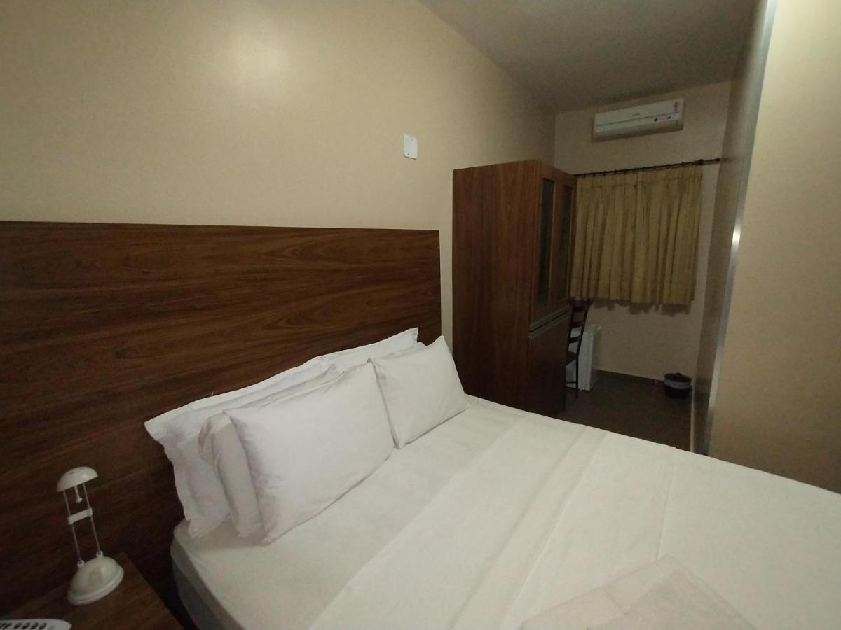 Hotel Albatroz 우베라바 외부 사진
