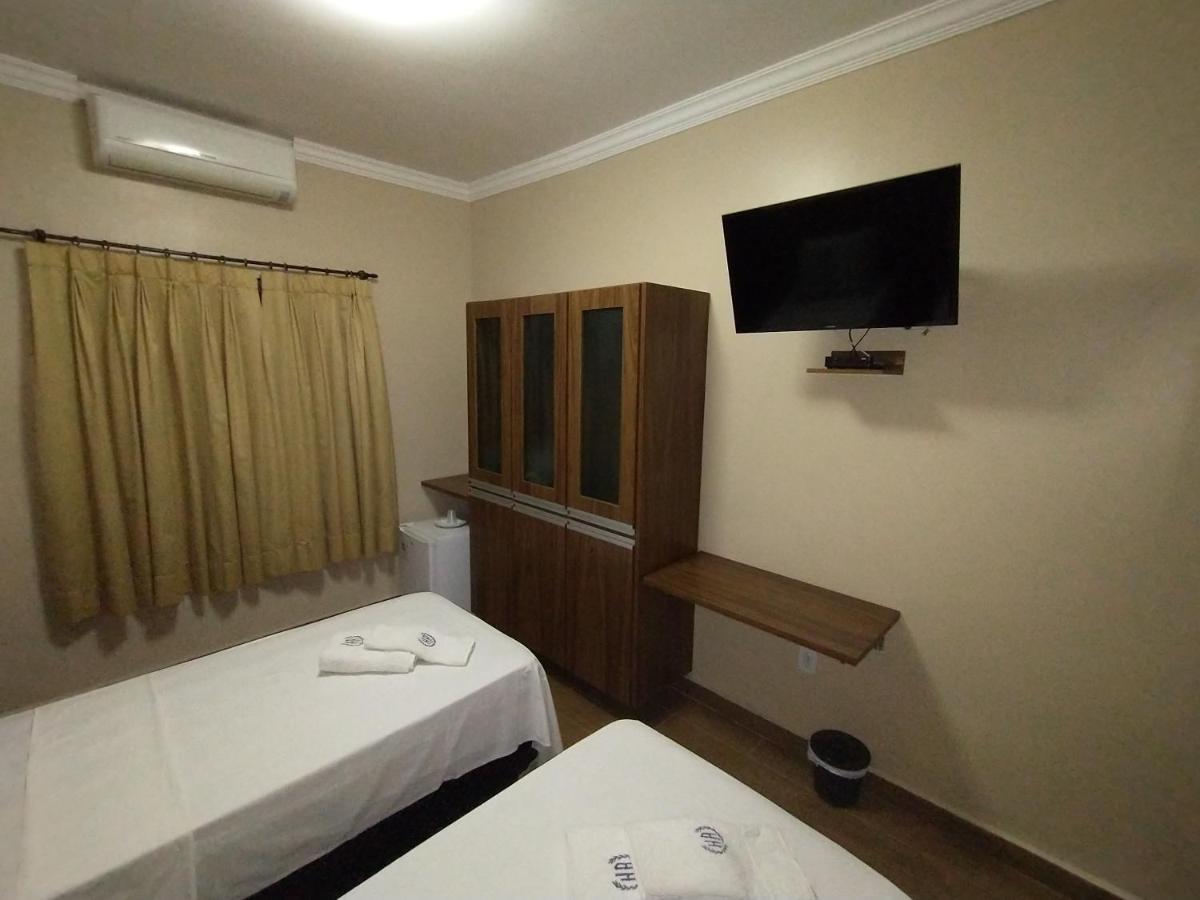 Hotel Albatroz 우베라바 외부 사진